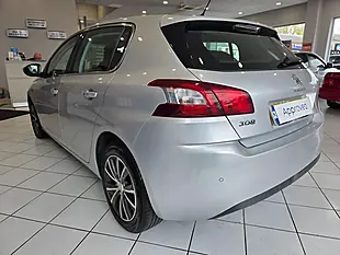 Used 2017 Peugeot 308 Allure Silver - Interior and Exterior details 4