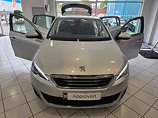 Used 2017 Peugeot 308 Allure Silver - Interior and Exterior details 5