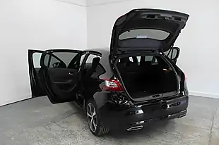 Used 2017 Peugeot 308 GT Line Black - Interior and Exterior details 11