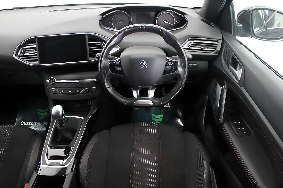 Used 2017 Peugeot 308 GT Line Black - Interior and Exterior details 16