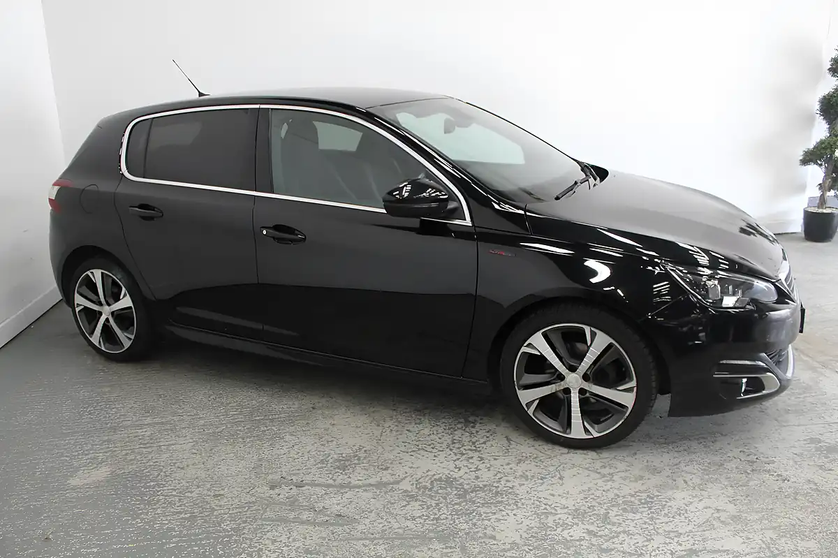Used 2017 Peugeot 308 GT Line Black - Interior and Exterior details 3