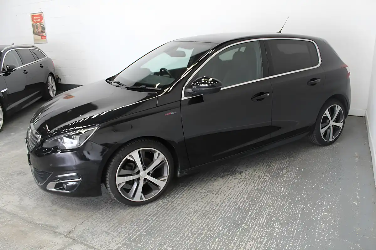 Used 2017 Peugeot 308 GT Line Black - Interior and Exterior details 4