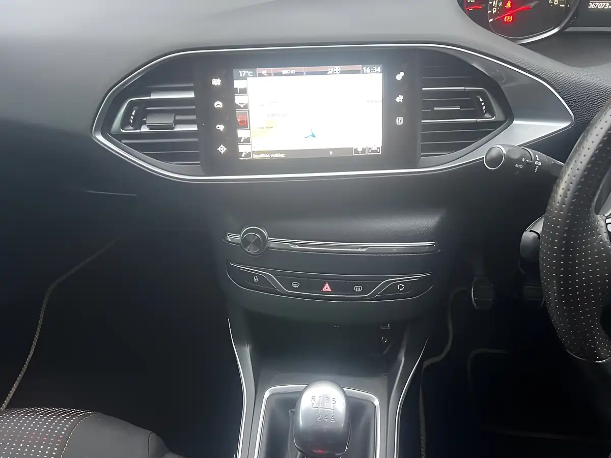 Used 2017 Peugeot 308 GT Line Black - Interior and Exterior details 17