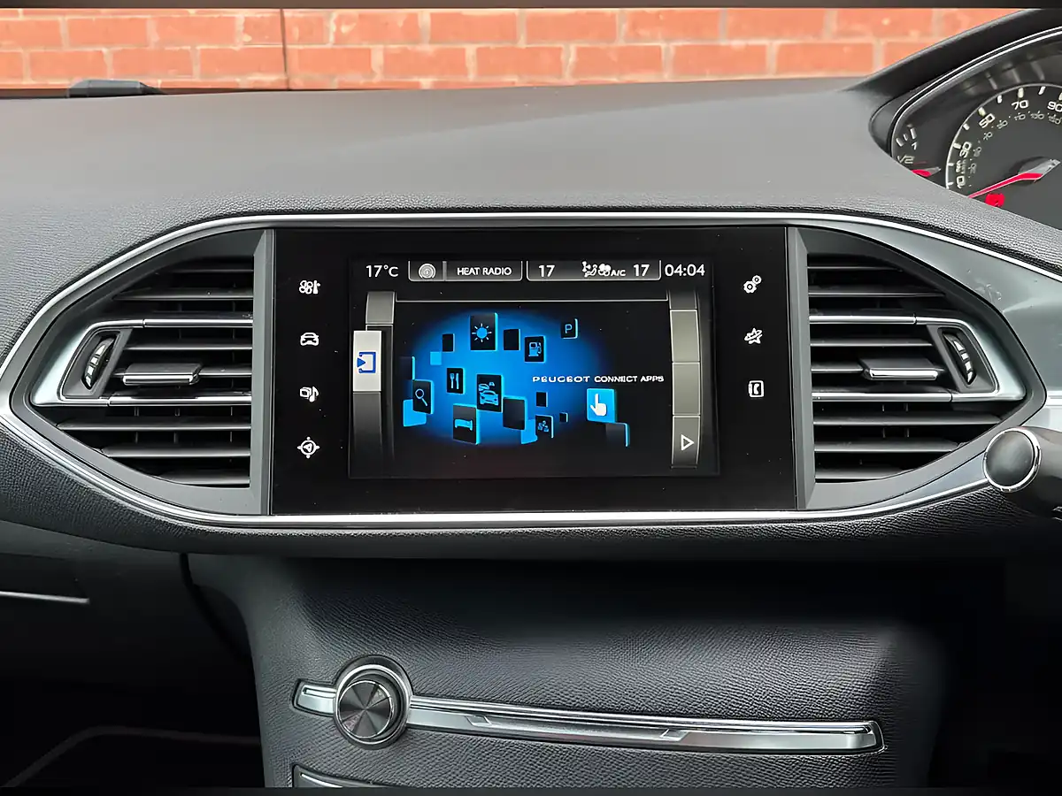 Used 2017 Peugeot 308 GT Line Blue - Interior and Exterior details 13