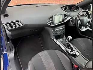 Used 2017 Peugeot 308 GT Line Blue - Interior and Exterior details 17