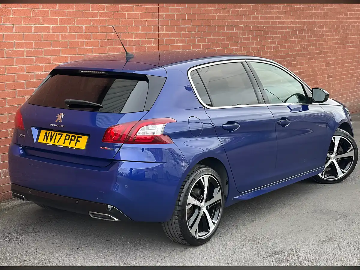 Used 2017 Peugeot 308 GT Line Blue - Interior and Exterior details 3