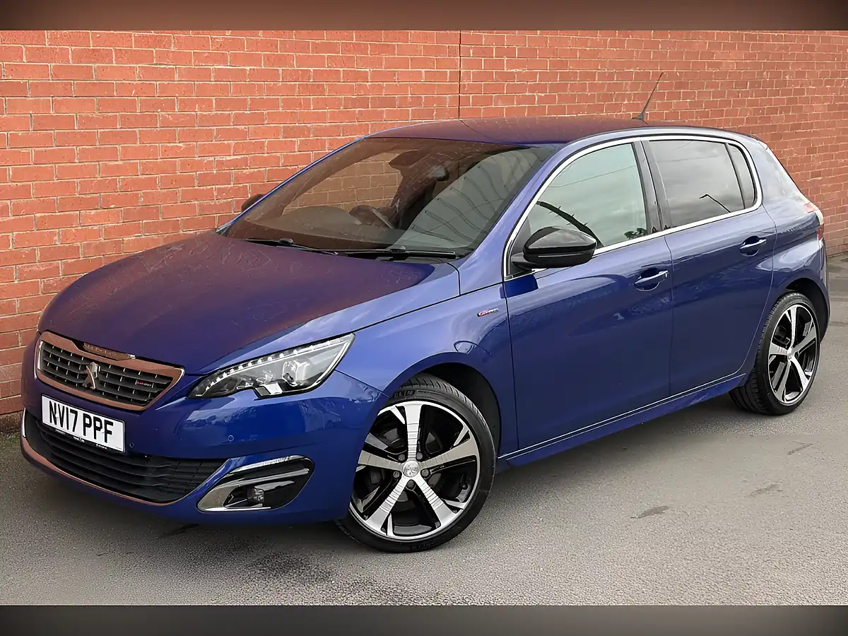 Used 2017 Peugeot 308 GT Line Blue - Interior and Exterior details 5