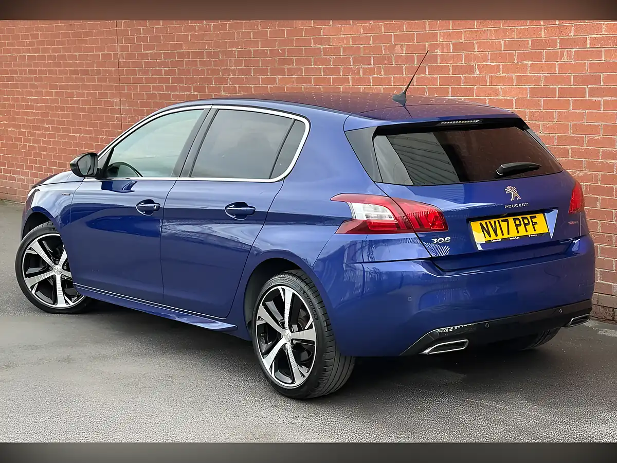 Used 2017 Peugeot 308 GT Line Blue - Interior and Exterior details 7