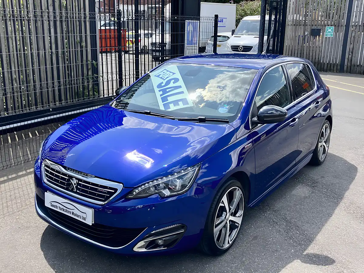 Used 2017 Peugeot 308 GT Line Blue - Interior and Exterior details 8
