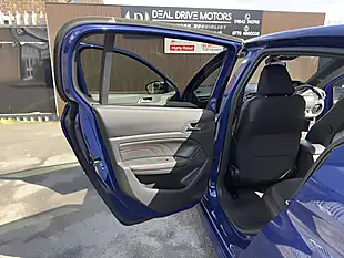 Used 2017 Peugeot 308 GT Line Blue - Interior and Exterior details 12