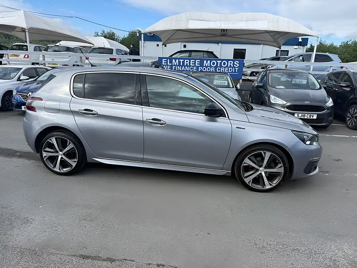 Used 2017 Peugeot 308 GT Line Grey - Interior and Exterior details 5