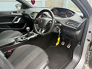 Used 2017 Peugeot 308 GT Line Grey - Interior and Exterior details 15