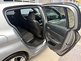 Used 2017 Peugeot 308 GT Line Grey - Interior and Exterior details 16