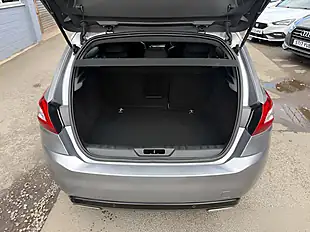 Used 2017 Peugeot 308 GT Line Grey - Interior and Exterior details 19