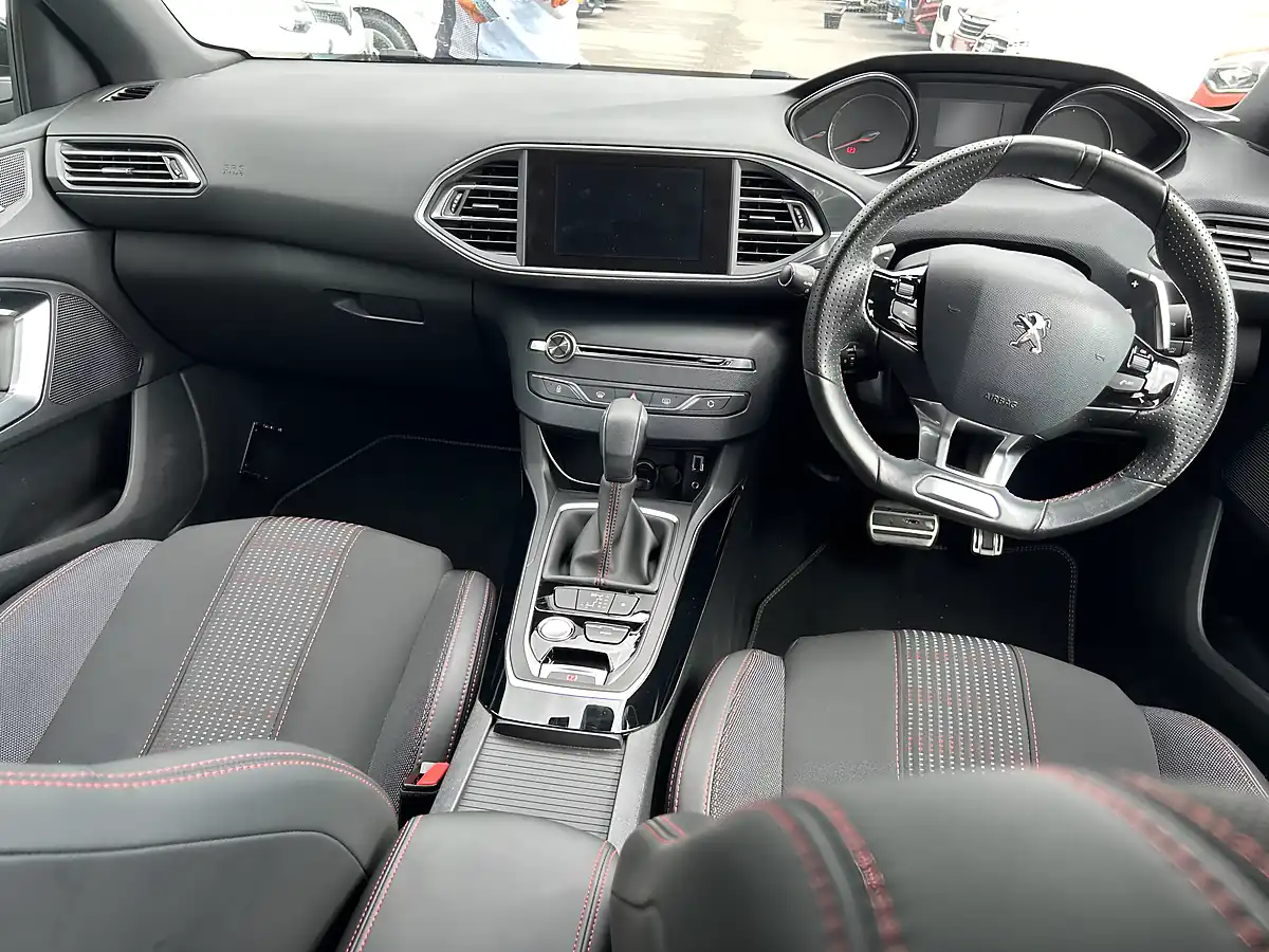 Used 2017 Peugeot 308 GT Line - Interior and Exterior details 7