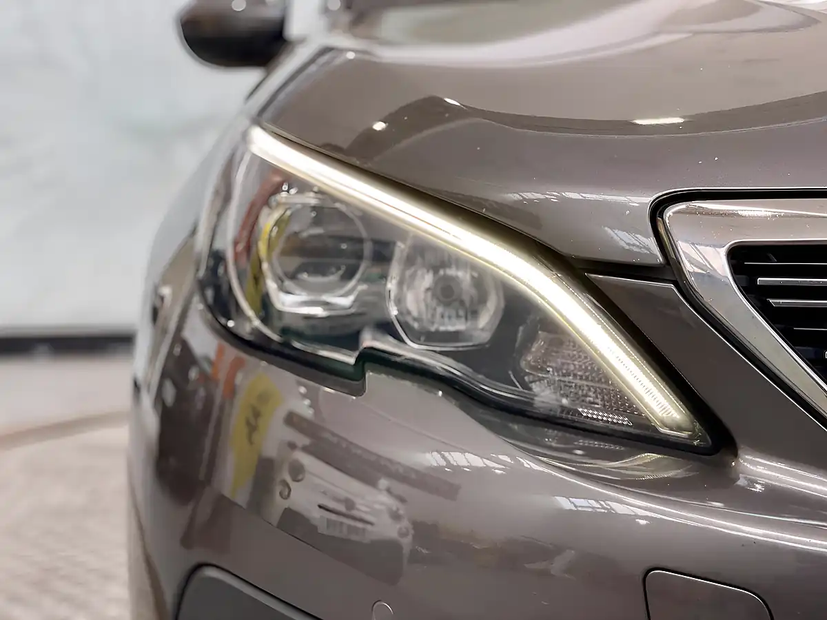 Used 2017 Peugeot 308 Sw Allure Grey - Interior and Exterior details 13