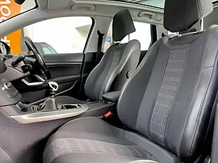 Used 2017 Peugeot 308 Sw Allure Grey - Interior and Exterior details 17