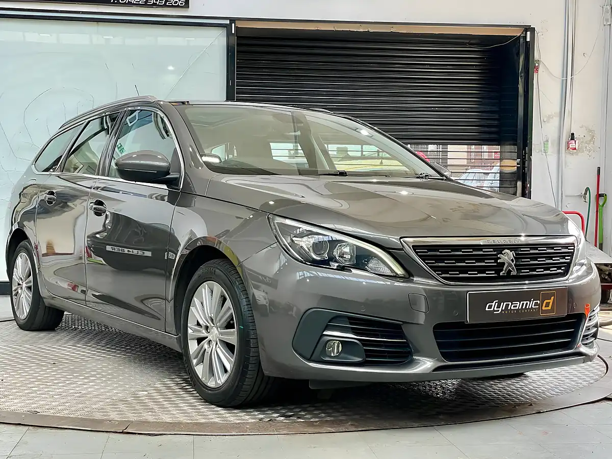 Used 2017 Peugeot 308 Sw Allure Grey - Interior and Exterior details 2