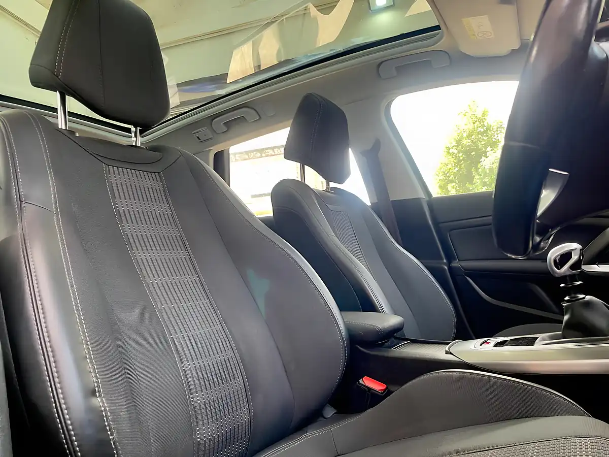 Used 2017 Peugeot 308 Sw Allure Grey - Interior and Exterior details 7