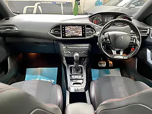 Used 2017 Peugeot 308 Sw GT Line Blue - Interior and Exterior details 9
