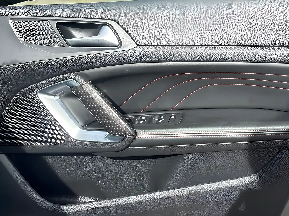 Used 2017 Peugeot 308 Sw GT Line Grey - Interior and Exterior details 19