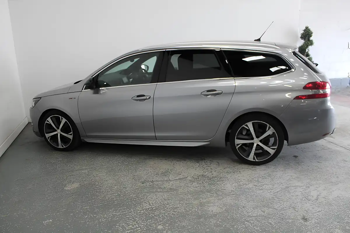 Used 2017 Peugeot 308 Sw GT Line Grey - Interior and Exterior details 7