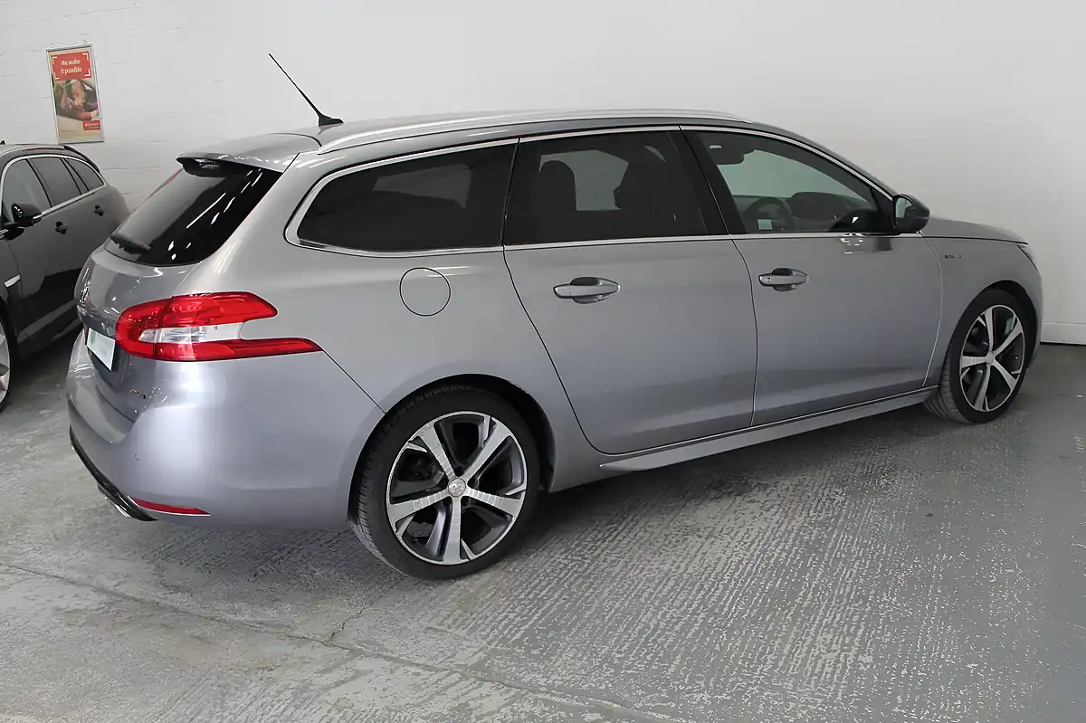 Used 2017 Peugeot 308 Sw GT Line Grey - Interior and Exterior details 8