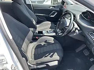 Used 2017 Peugeot 308 White - Interior and Exterior details 7