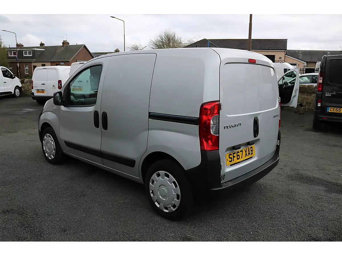 Used 2017 Peugeot Bipper Grey - Interior and Exterior details 5