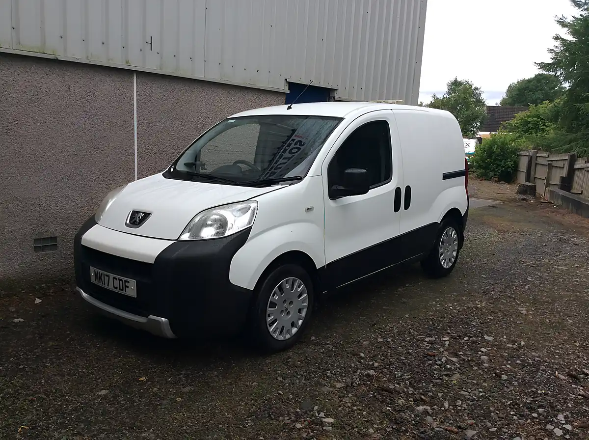 Used 2017 Peugeot Bipper Professional White - Interior and Exterior details 6