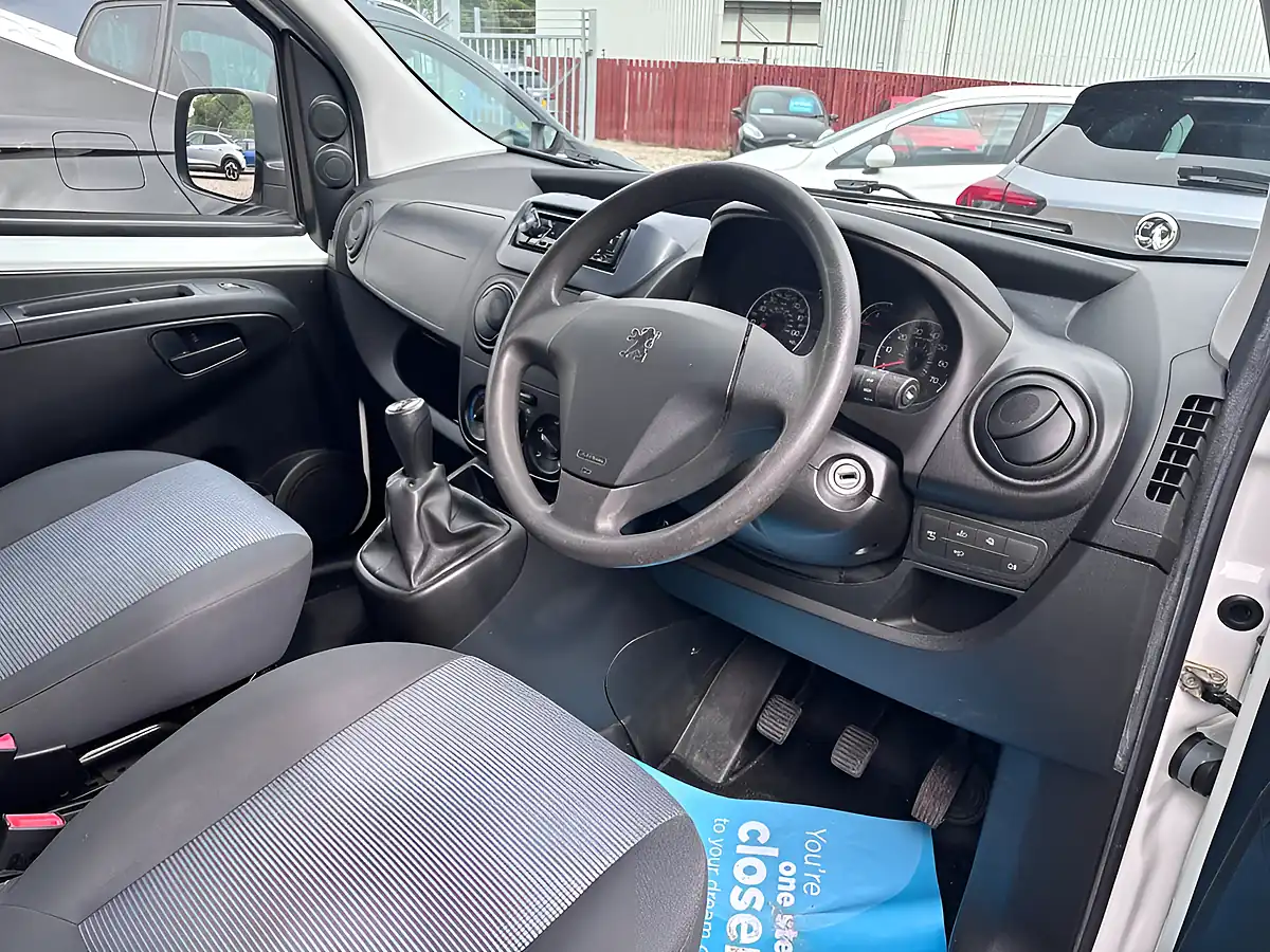 Used 2017 Peugeot Bipper S White - Interior and Exterior details 2