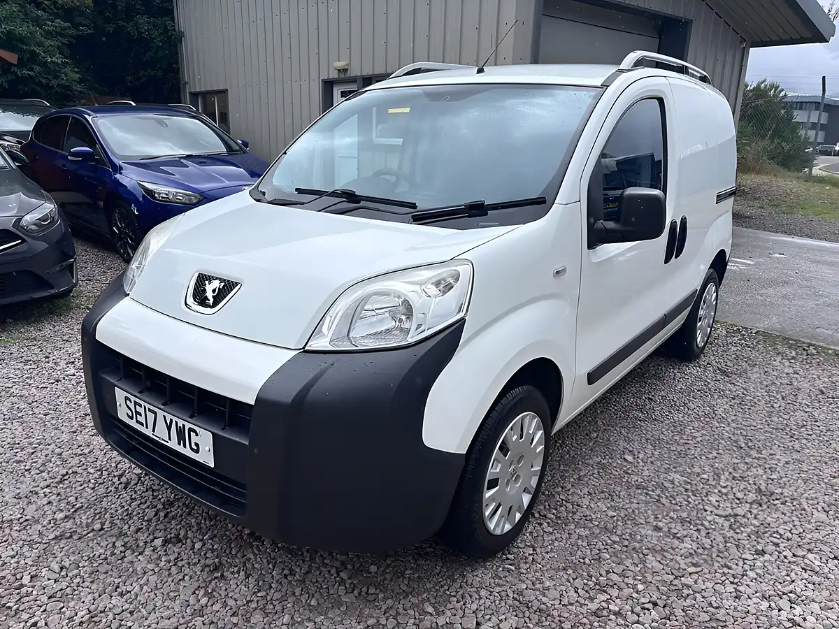 Used 2017 Peugeot Bipper S White - Interior and Exterior details 7