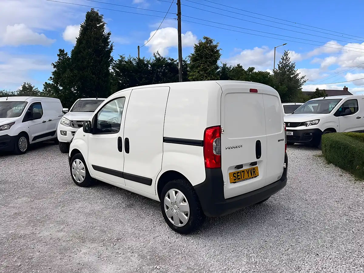 Used 2017 Peugeot Bipper S White - Interior and Exterior details 5