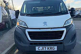 Used 2017 Peugeot Boxer 335 L3 White - Interior and Exterior details 6