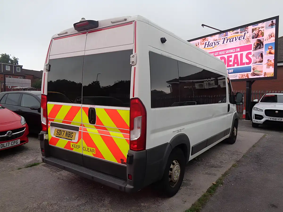 Used 2017 Peugeot Boxer 435 L3 H2 White - Interior and Exterior details 3