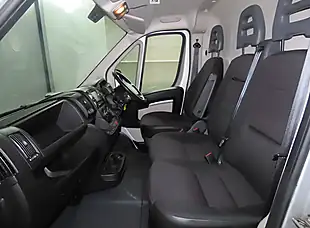 Used 2017 Peugeot Boxer Professional Silver - Interior and Exterior details 4