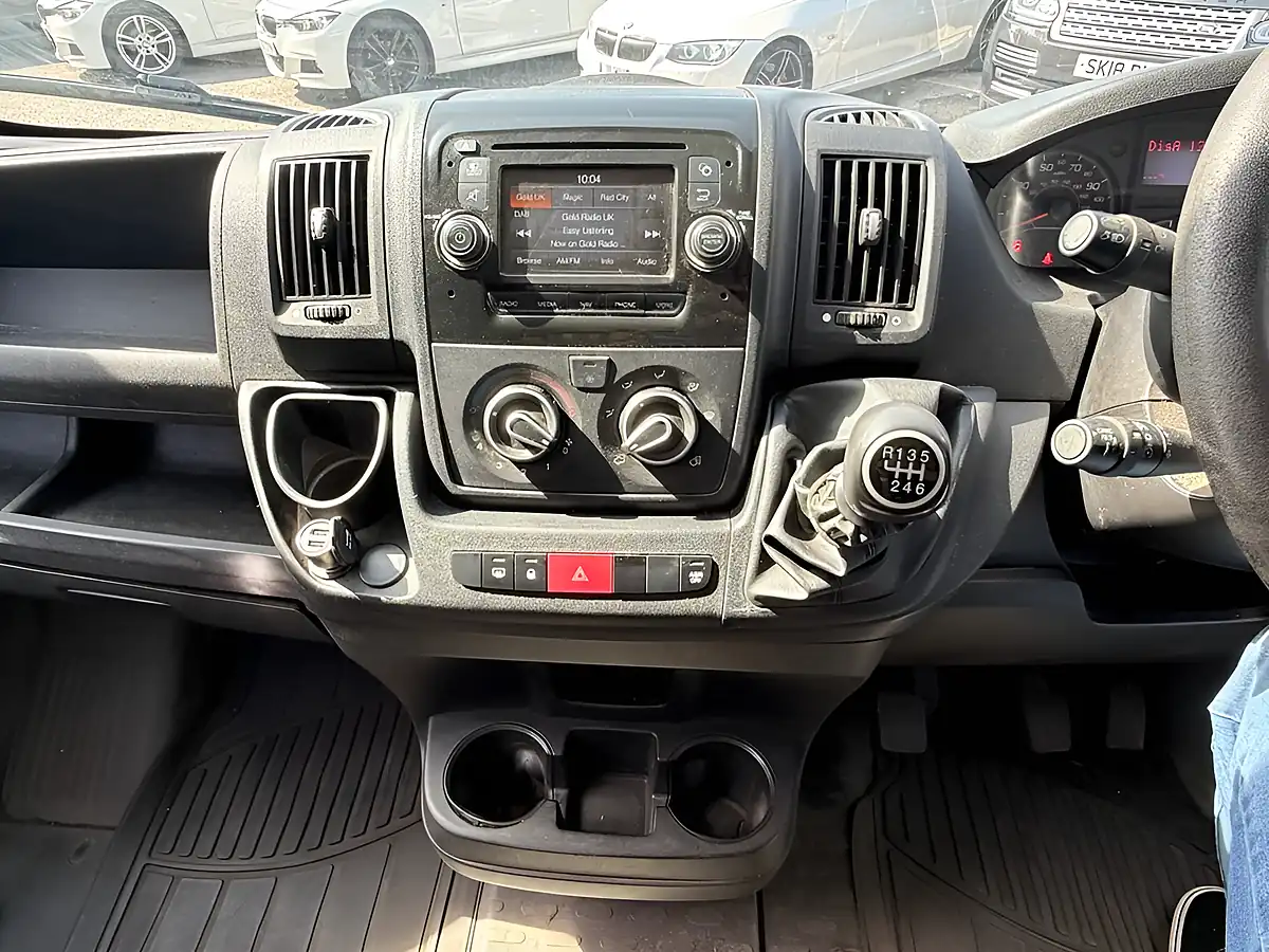 Used 2017 Peugeot Boxer Professional White - Interior and Exterior details 15
