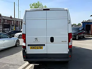 Used 2017 Peugeot Boxer Professional White - Interior and Exterior details 6