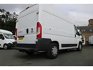 Used 2017 Peugeot Boxer Xlwb L4H3 White - Interior and Exterior details 9
