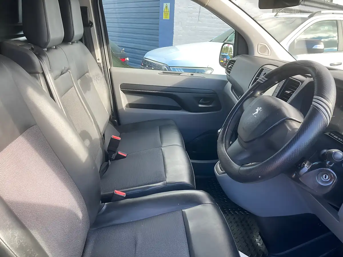 Used 2017 Peugeot Expert Professional Compact Panel Van Grey - Interior and Exterior details 10