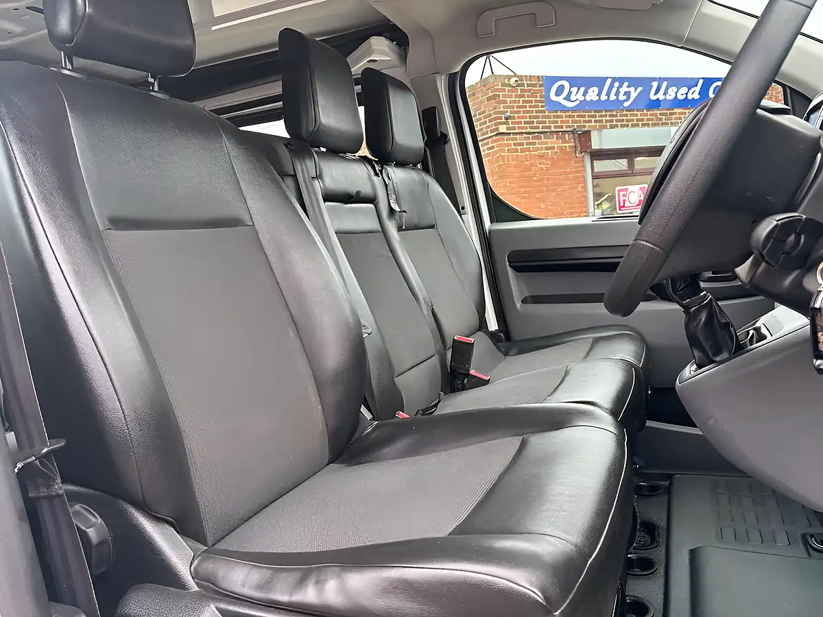 Used 2017 Peugeot Expert Professional Compact Panel Van Swb White - Interior and Exterior details 10