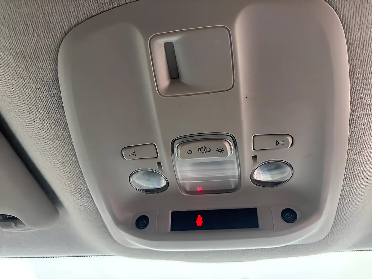 Used 2017 Peugeot Expert Professional Compact Panel Van Swb White - Interior and Exterior details 14