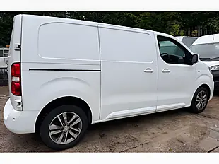 Used 2017 Peugeot Expert Professional Plus White - Interior and Exterior details 8
