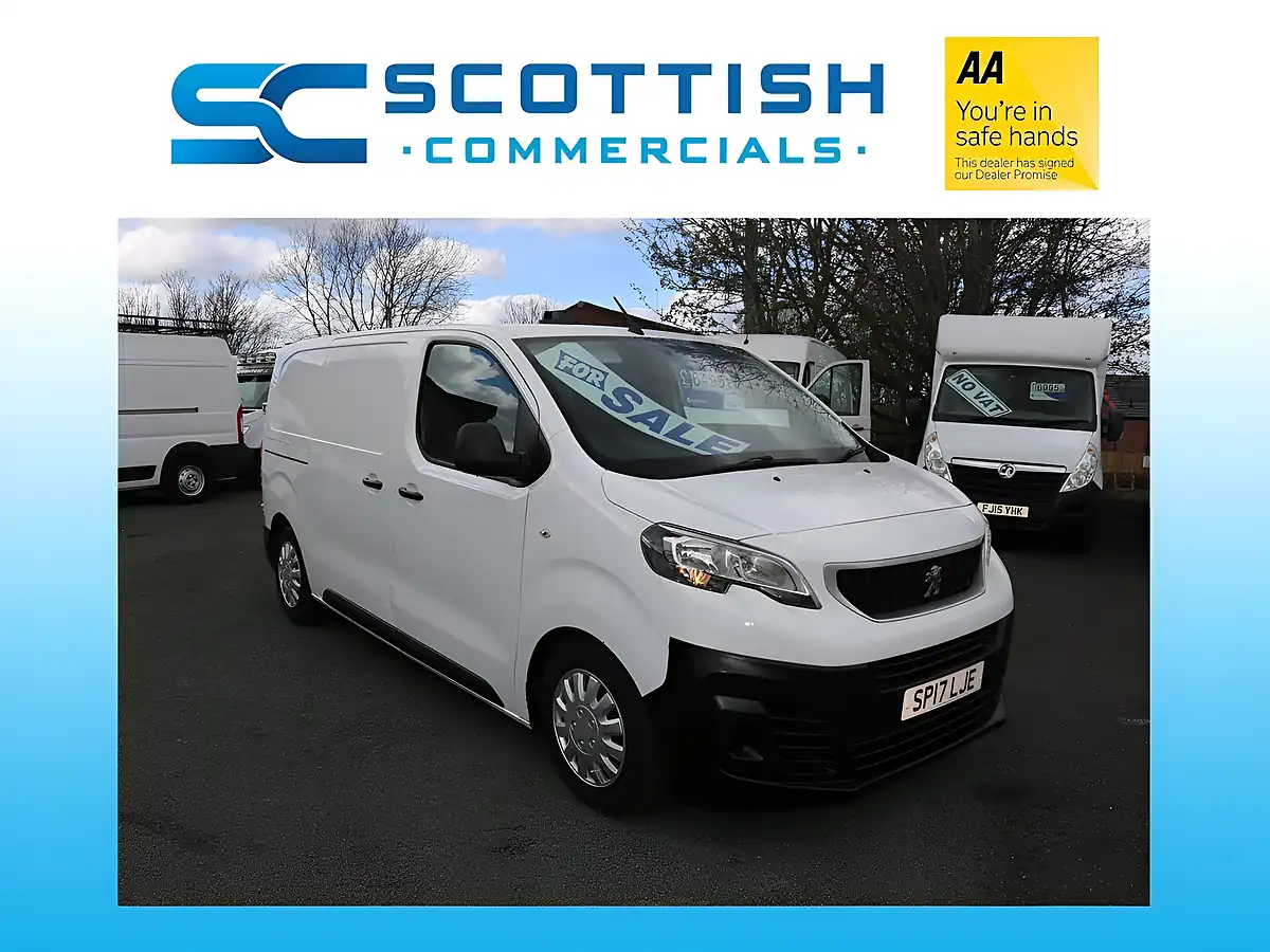 Used 2017 Peugeot Expert Professional White - Front View
