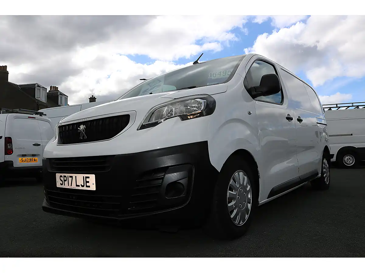 Used 2017 Peugeot Expert Professional White - Interior and Exterior details 12