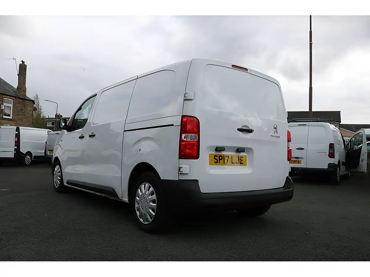 Used 2017 Peugeot Expert Professional White - Interior and Exterior details 6