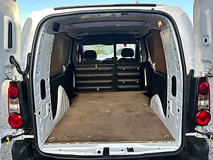Used 2017 Peugeot Partner 756 S White - Interior and Exterior details 20