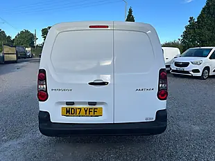 Used 2017 Peugeot Partner 756 S White - Interior and Exterior details 8