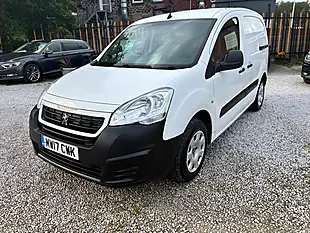 Used 2017 Peugeot Partner 854 Professional L1 White - Interior and Exterior details 10