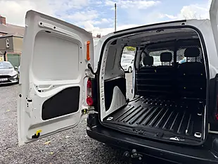 Used 2017 Peugeot Partner Professional L1 Blue White - Interior and Exterior details 8